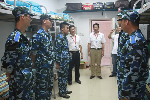 【迎新季】送一份关怀，送一丝温暖