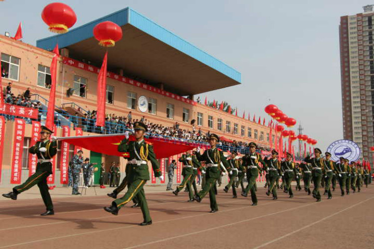 青春颂 竞技风 长城梦 ——我校2018年春季运动会隆重开幕
