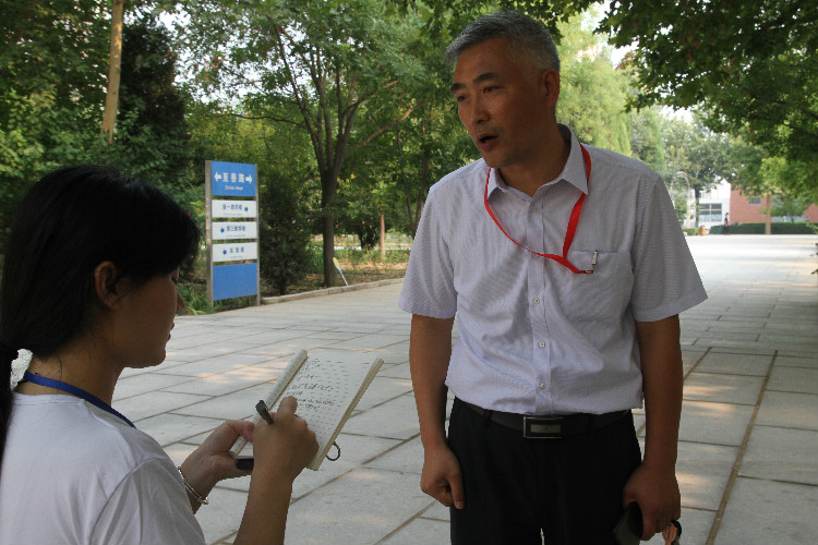 丹桂飘香迎学子 荷花映日纳人才 ——我校喜迎2018级新同学