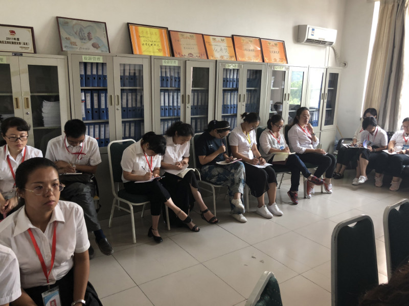 加强党性修养  思想百炼成钢  ——管理科学与工程学院组织生活会纪实