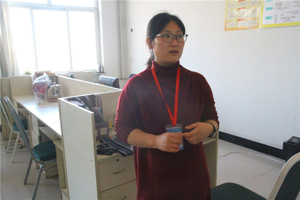 我校师生热议“两会”