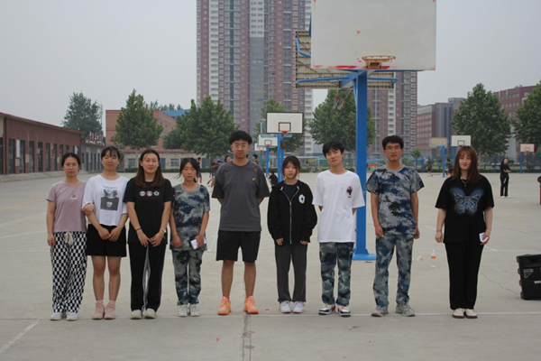 保定理工学院‖管理学院‖我院举办“运动青春，快乐无限”趣味运动会