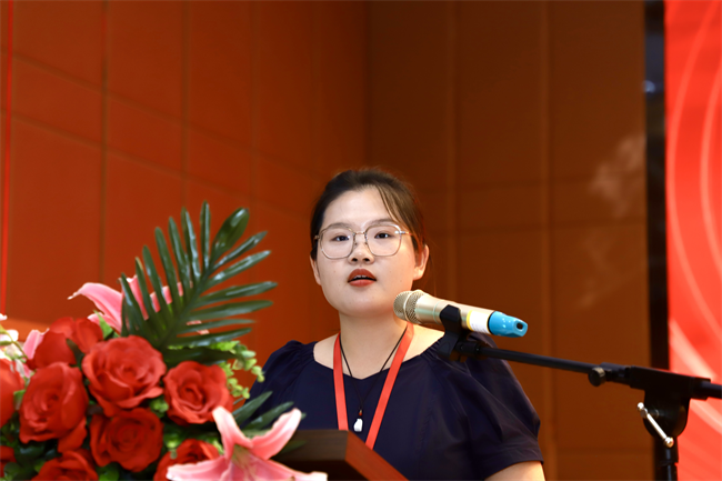 保定理工学院召开2025年暑期培训总结表彰大会