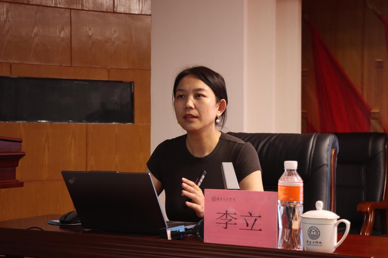 理论赋能强本领 实践砺心促成长—— 保定理工学院开启辅导员专业成长“双引擎”