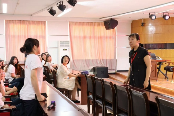 筑梦新起点，启航新征程——财务管理专业2025级新生入学教育圆满举行