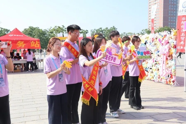 有一种缘分，叫做在生日这天和保理相遇