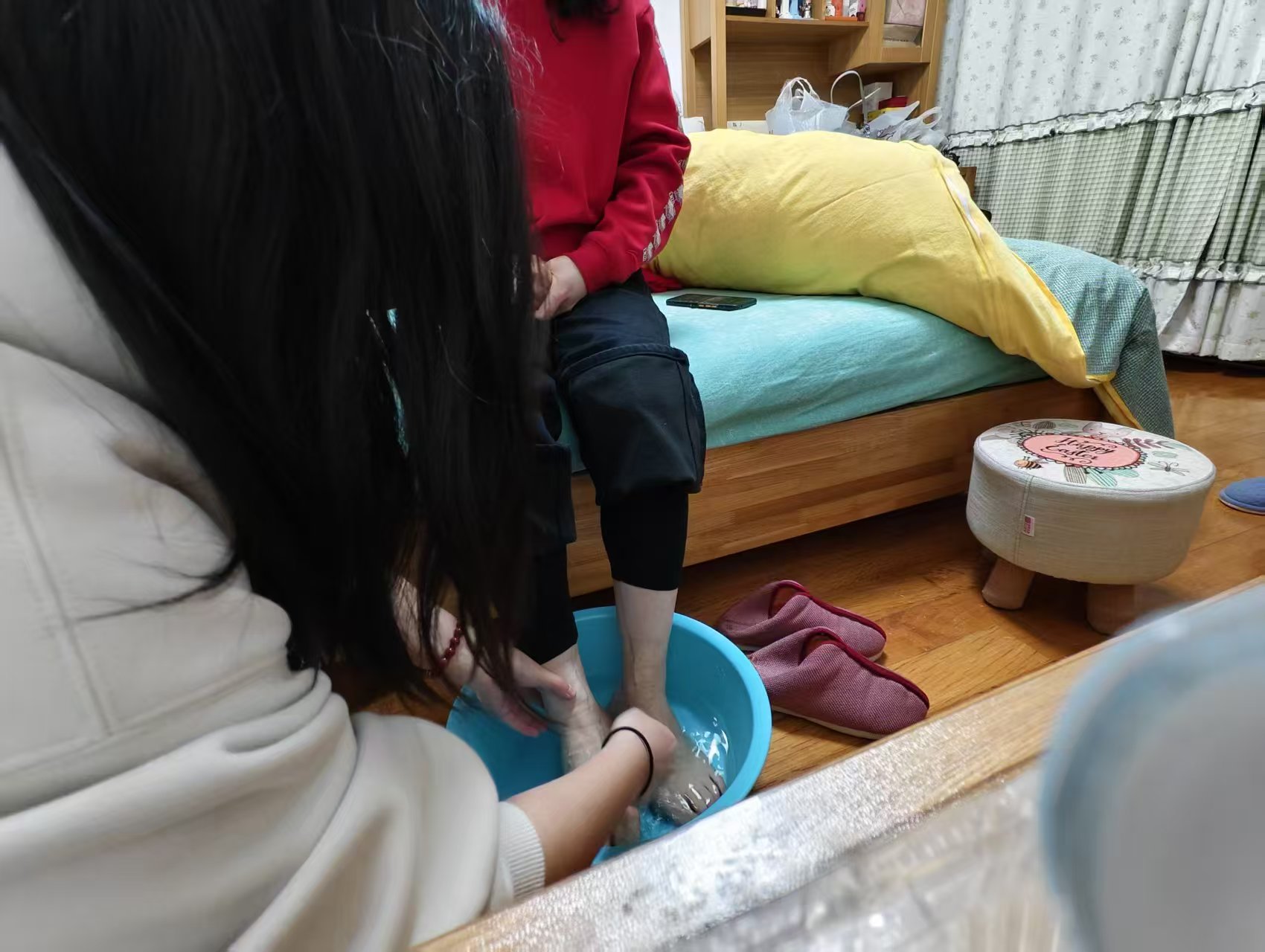 寒假暖心事——践行养成教育，孝老爱亲传情（二）