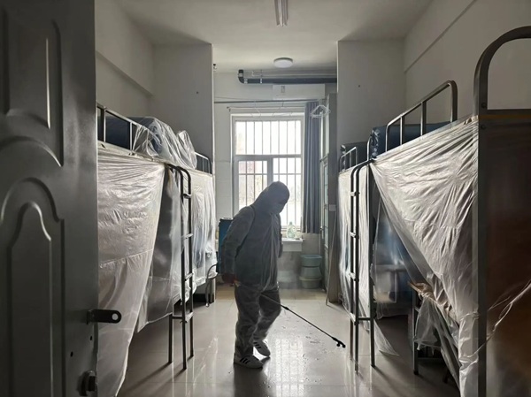 暖心服务|保定理工学院管理学院：筑牢健康防线，护航学子归来