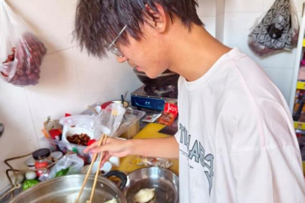 养成教育|保定理工学院|管理学院|以孝亲实践深化养成教育（九）