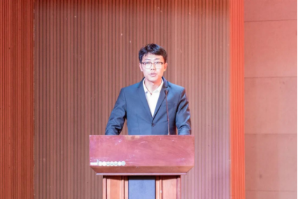 榜样之光，照前行路——“奖学金+榜样”系列活动总结