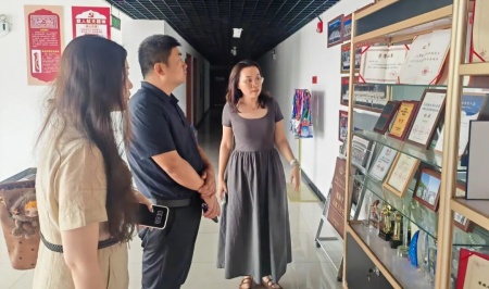 保定理工学院艺术学院携手京绣非遗企业共探“非遗+高校”育人新路径